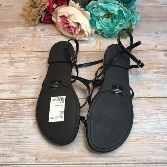 GUESS Black Nalanie Gladiator Toe Thong Sandals - Picture 6 of 8